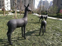 玻璃鋼小鹿雕塑_濱州宏景雕塑有限公司